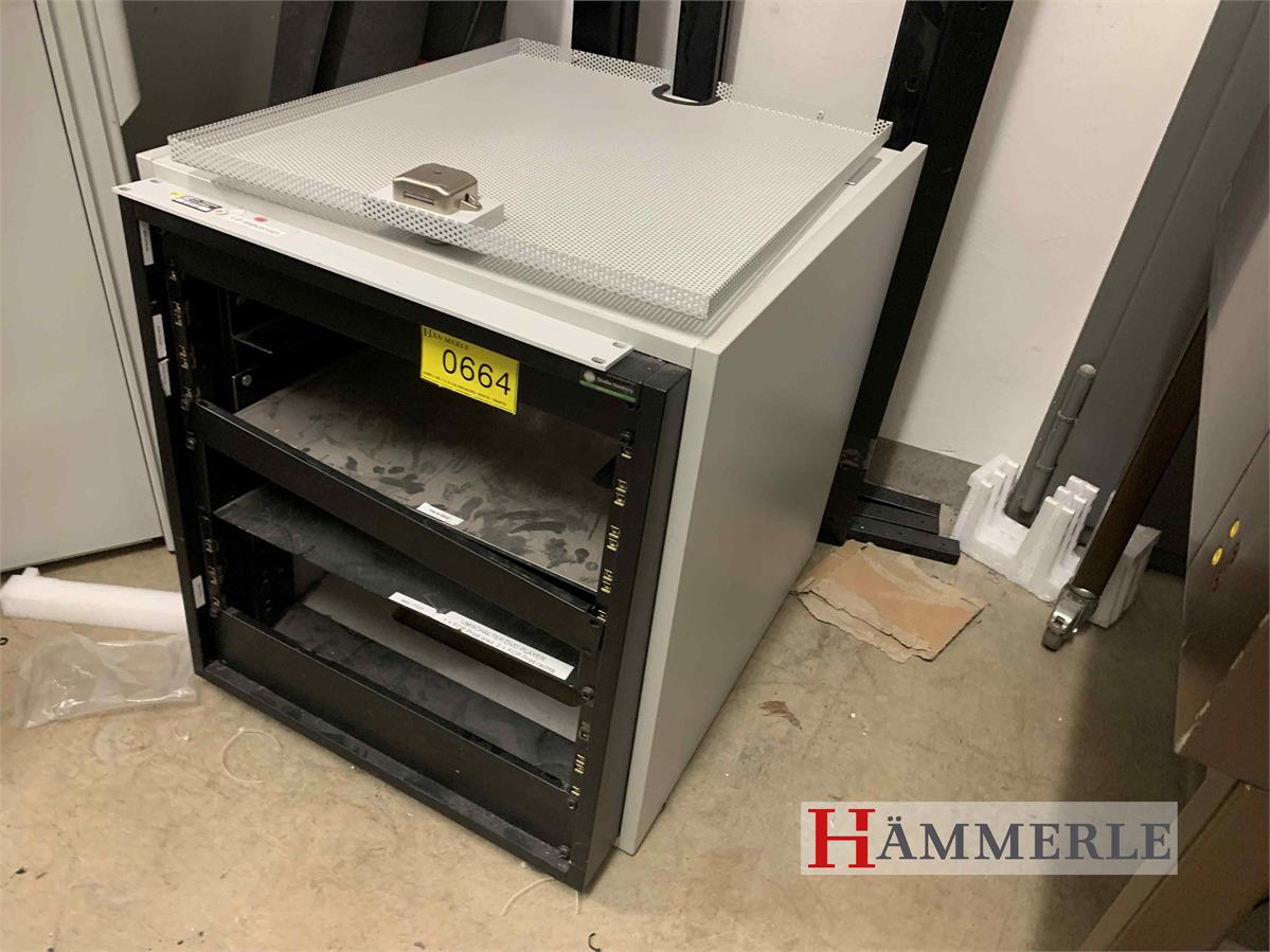 Rackschrank